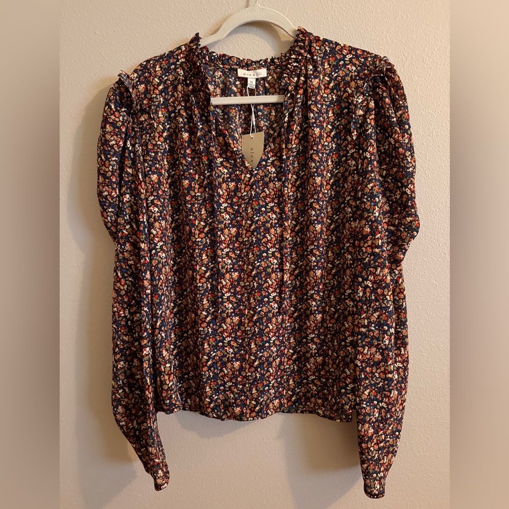 Printed Women's Longsleeve Blouse